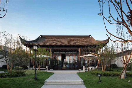 蓝润十年城满二年中间楼层3室2厅双卫精装出售